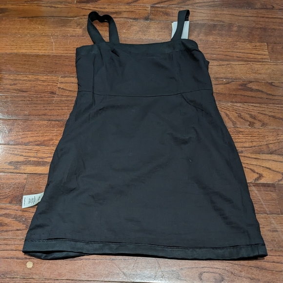 BNWT Aritizia Wilfred Rosemond Dress - black - size 6 - Picture 11 of 13